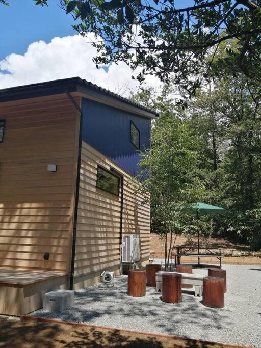 Hinoki No Ie - Cottage With Natural Hot Spring In A Cypress Bathtub Shika Exterior foto